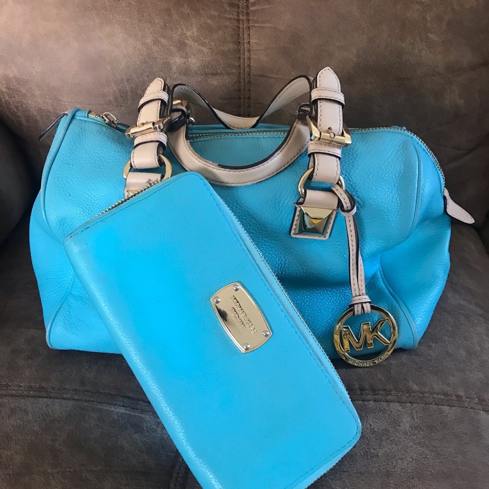 Michael Kors purse and wallet
